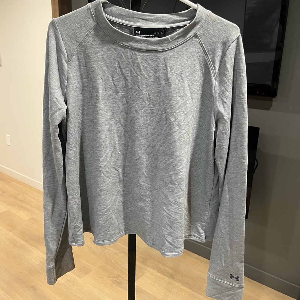 Under Armour Gray Long Sleeve Shirt
